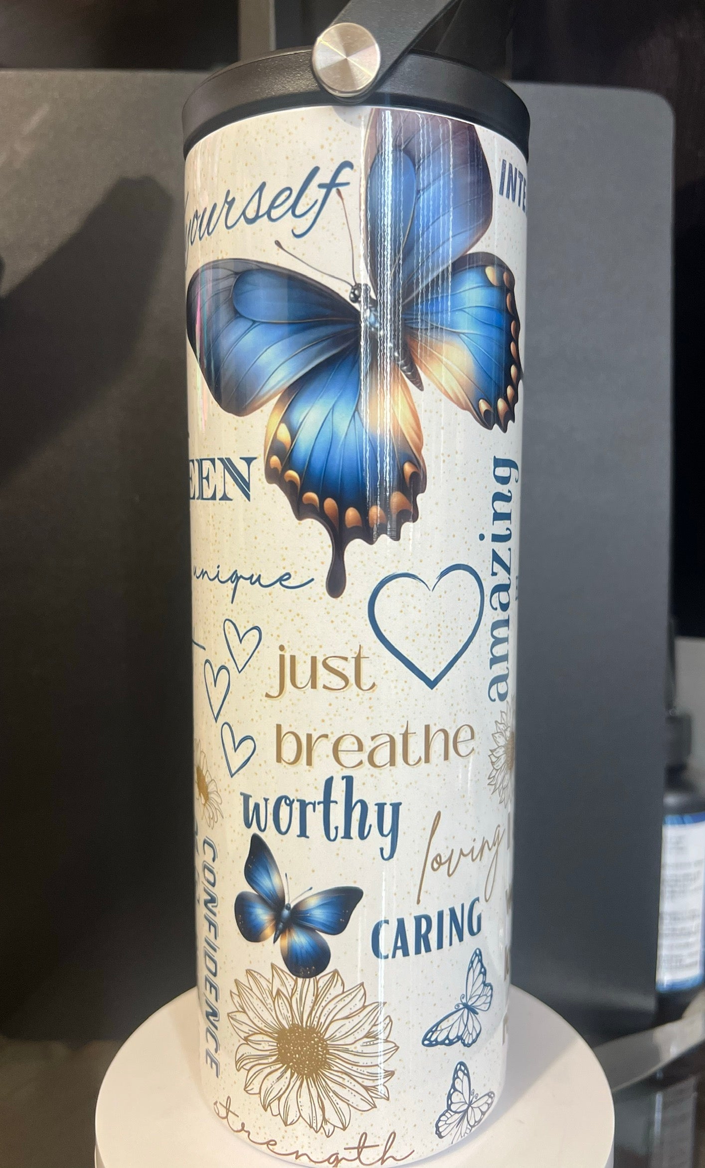 Woman 20oz Tumbler