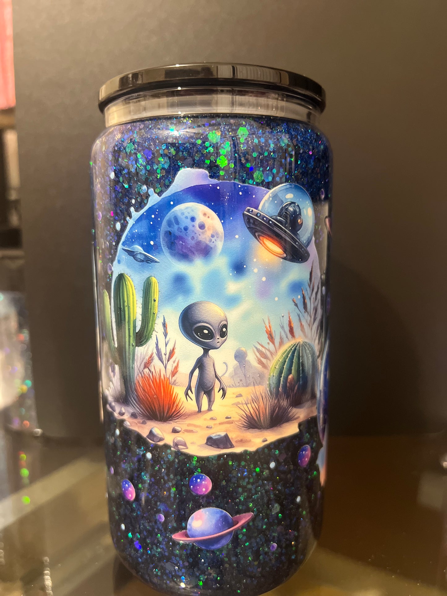 Alien 16oz Snow Globe Cup