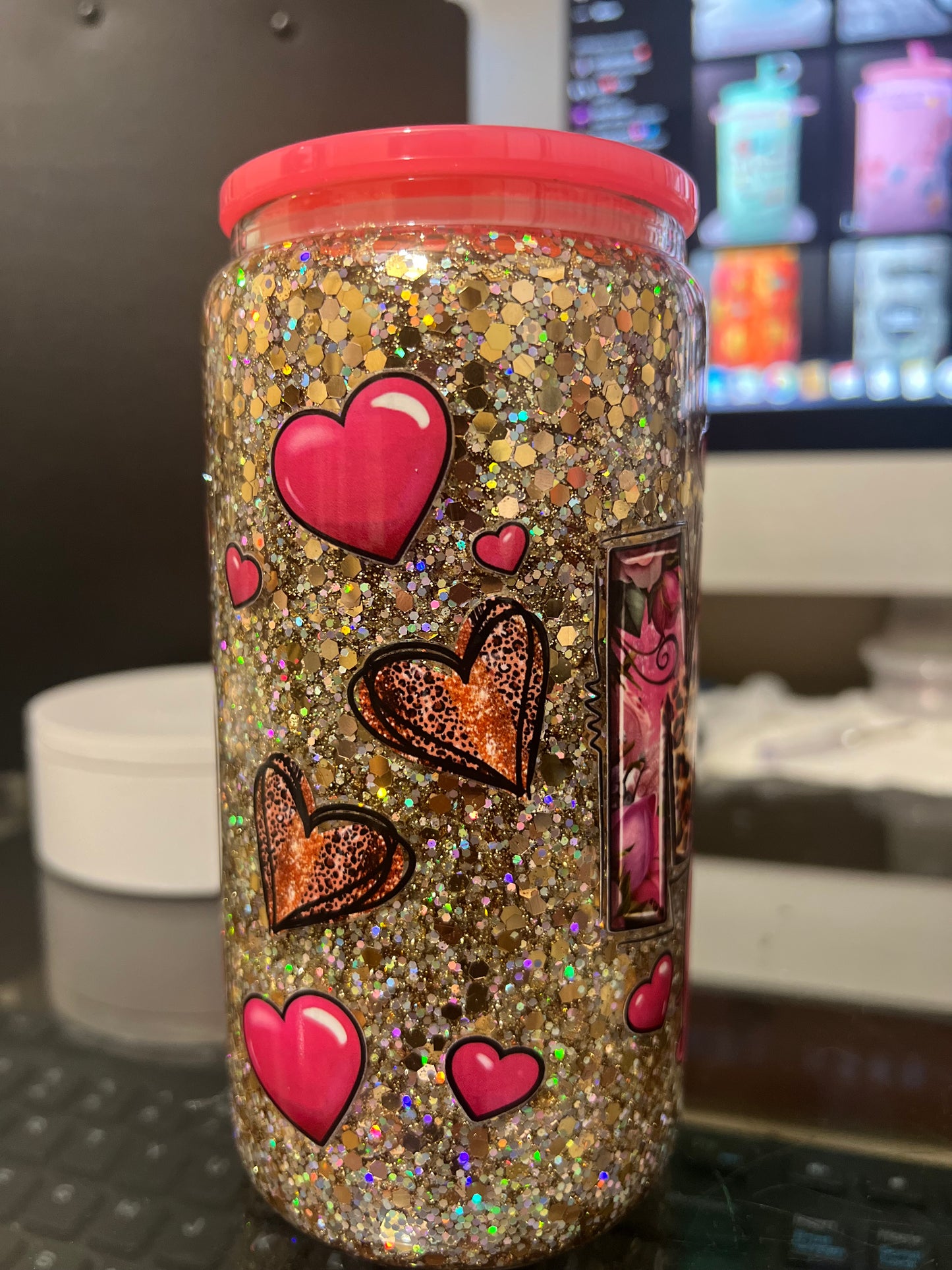 Mama Life 16oz Glitter Cup
